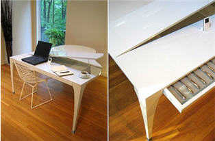 tablepiano.jpg