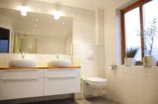 light-bright-bathroom.jpg
