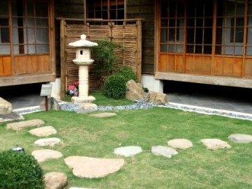 beitour-folk-arts-museum-garden.jpg