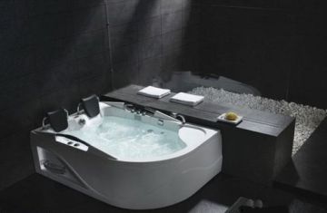 jacuzzi-banera-hidromasaje-santander.jpg