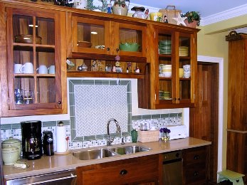mahagonykitchen1.jpg