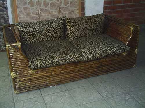 mueble de bambú