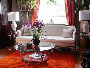 sofa-tipo-isabelino-blanco-y-mesa-de-centro-base-acero