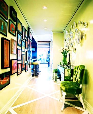 Tips to hang a picture properly3