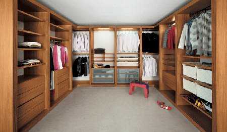 walk_in_closet